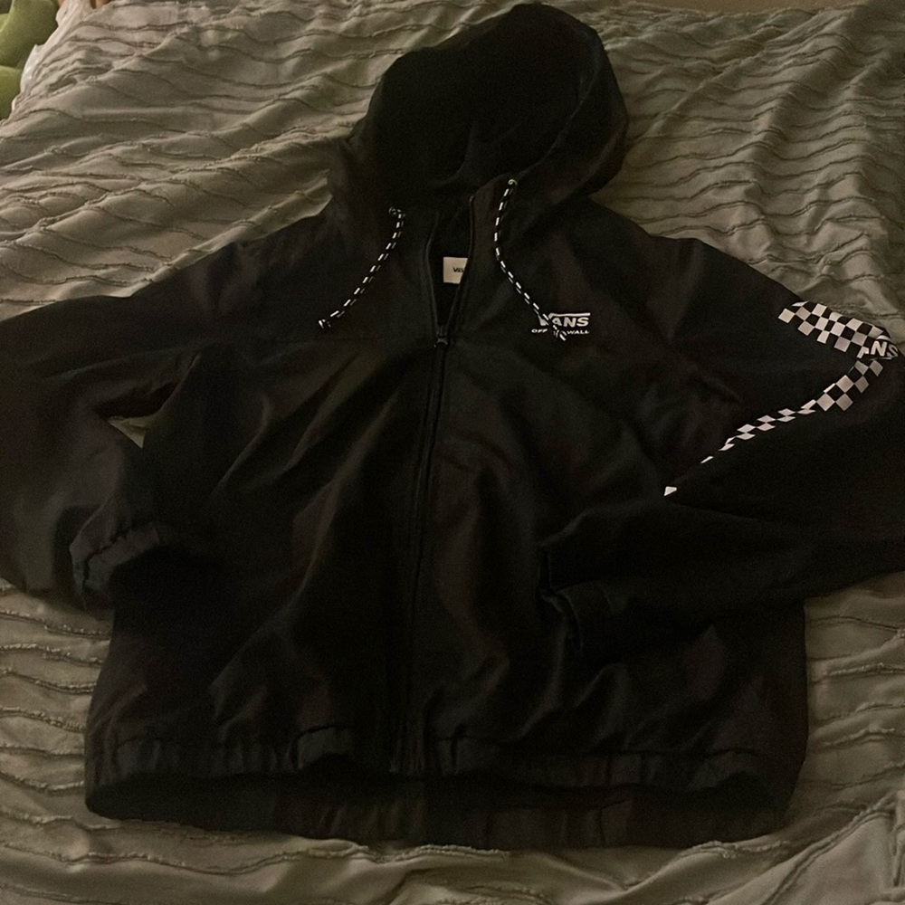 vans windbreaker jacket